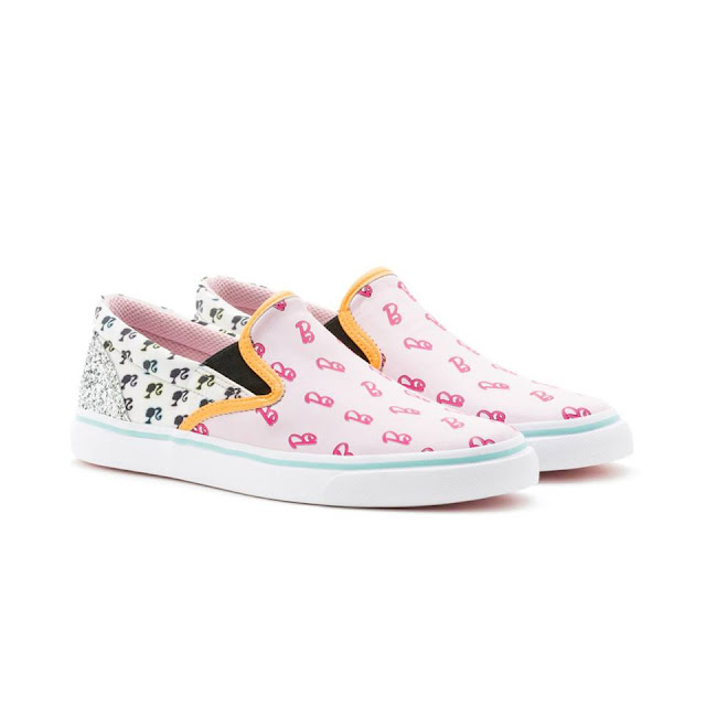 sapatos fashion e tênis sophia webster em parceria com a barbie