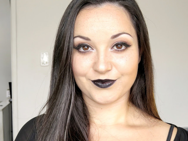 blogueira de maquiagem super vaidosa camila coelho