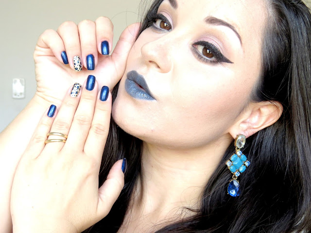 unhas da semana esmalte Oceane batom azul fica bonito com que maquiagem