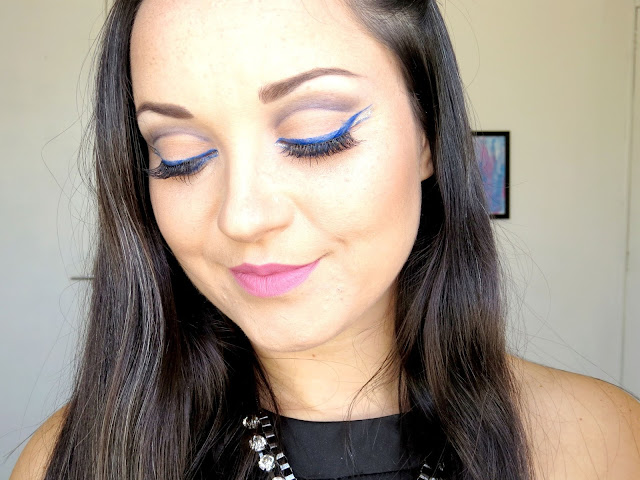 maquiagem cut crease delineado azul