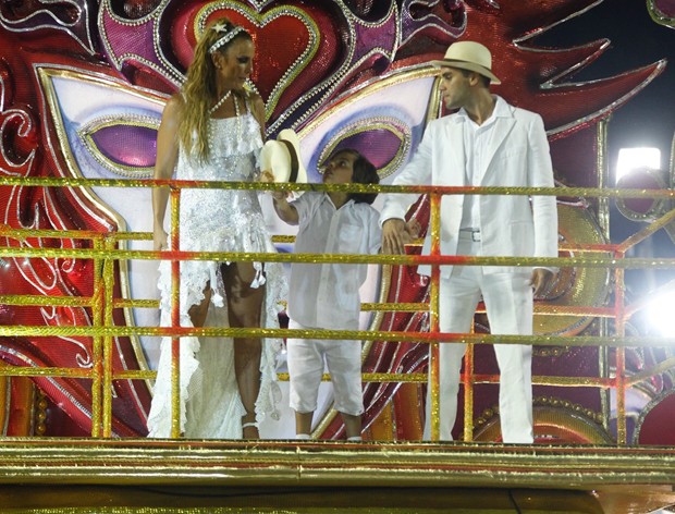 ivete e filho marcelo na sapucaí 2017 desfile grande rio